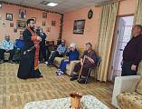 В Пасхальные дни посетили Дом-интернат для престарелых и инвалидов