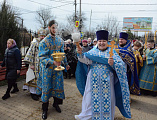 В престольный праздник Преосвященнейший епископ Симон возглавил Божественную литургию в храме Державной иконы Божией Матери города Донецка
