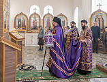 В поминальную субботу Преосвященнейший епископ Симон совершил Божественную литургию в храме святого благоверного князя Александра Невского в городе Шахты