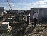 Протоиерей Сергий Явиц совершил освящение места под строительство элеватора завода «Амилко» в г. Миллерово