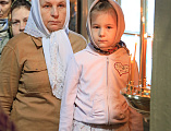 В Неделю 3-ю Великого поста, Крестопоклонную Преосвященнейший епископ Симон совершил Божественную литургию в храме в честь Воздвижения Креста Господня хут. Астахов