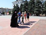 Преосвященнейший епископ Симон принял участие в открытии мемориальной доски в честь героя Великой Отечественной войны и возложении цветов на площади «Сорокалетия Победы» в г. Шахты