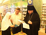 Преосвященнейший епископ Симон принял участие в открытии православной выставки-ярмарки «Кладезь» изделий мастерских Свято-Елисаветинского монастыря г. Минск