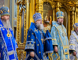 Преосвященнейший Симон епископ Шахтинский и Миллеровский сослужил Главе Донской митрополии в праздник Донской иконы Божией Матери, установленный на Дону