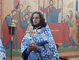 В день 20-летия прихода Преосвященнейший епископ Симон совершил Божественную литургию в храме Донской иконы Божией Матери города Новошахтинска
