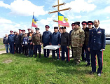 В хуторе Сетраки совершили панихиду по мирным жителям и казакам, убиенным в 1918 году
