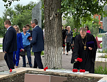 Торжественная акция, приуроченная ко Дню памяти и скорби, прошла в Зверево 