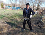 Субботник на кладбище Первомайского сельского поселения