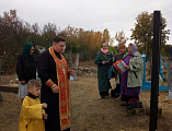 Иерей Андрей Журавлев совершил молебен в пос. Войково на месте некогда стоявшего храма в честь усекновения главы пророка Предтечи и Крестителя Господня Иоанна