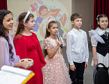 В воскресной школе "Покров" прошел праздник, посвященный Дню матери