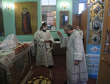 В престольный день Преосвященнейший епископ Симон совершил Божественную литургию в храме Архистратига Михаила пос. Каменоломни