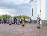 Епископ Симон совершил утреню Великой субботы с чином погребения плащаницы