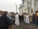 В Успенском храме станицы Калитвенской соборным служением духовенства отметили престольный день правого придела в честь пророка Иоанна Предтечи