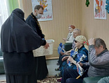 Дом престарелых п. Садовый в святочные дни посетил протоиерей Роман Мясников