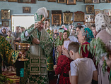 В праздник Входа Господня в Иерусалим епископ Симон совершил богослужение в храме Вознесения Господня города Шахты