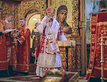 Христос Воскресе! В Покровском кафедральном соборе города Шахты встретили Светлое Христово Воскресение
