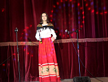 Колядками, танцами и стихами прославляли ученики Воскресной школы «Свет ангела» при храме великомученика и целителя  Пантелеимона г. Гуково Рождество Господа нашего Иисуса Христа