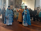 В храме Тихона Задонского станицы Кривянской молитвенно отметили престольный праздник придела в честь иконы Пресвятой Богородицы Спорительница хлебов