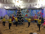Клирик Никольского храма города Шахты принял участие в новогоднем утреннике детского сада «Золотая рыбка»