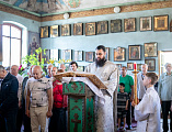 В престольный праздник Преосвященнейший епископ Симон возглавил Божественную литургию в храме Вознесения Господня города Шахты