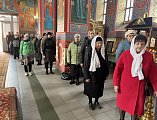Преосвященнейший епископ Симон совершил Литургию Преждеосвященных Даров в храме Покрова Божией Матери города Каменск-Шахтинский