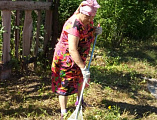 На территории храма честь образа Пресвятой Богородицы пос. Сидорово-Кадамовский провели подготовку к престольному празднику