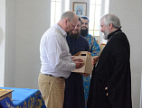 В престольный праздник Преосвященнейший епископ Симон возглавил Божественную литургию в храме Державной иконы Божией Матери города Донецка