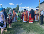 Приход в честь святого праведного Иоанна Кронштадтского г. Шахты соборным богослужением отметил престольный праздник малого храма в честь Царственных страстотерпцев