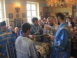 Преосвященнейший епископ Симон возглавил праздничную Божественную литургию в храме Владимирской иконы Божией Матери х. Можаевка по случаю престольного дня