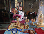 В праздник в честь Казанской иконы Божией Матери Преосвященнейший епископ Симон совершил Божественную литургию и диаконскую хиротонию