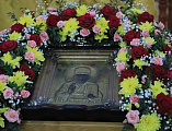 Накануне дня памяти святителя Николая Чудотворца Преосвященнейший епископ Симон совершил всенощное бдение в Никольском храме пос. Аюта