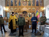 В Донском храме г. Новошахтинска прошли торжественный казачий круг, приведение к присяге вновь вступивших в ряды казаков и награждение казаков станицы Мало-Несветаевская