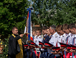 В Шахтинском Я.П. Бакланова казачьем кадетском корпусе прозвенел последний звонок, выпускников напутствовал иерей Евгений Поцелуев