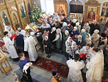 Преосвященнейший епископ Симон совершил воскресную Божественную литургию в Донском храме города Новошахтинска