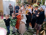 В Свято-Андреевском храме города Миллерово в праздник Святой Троицы наградили волонтеров православной группы «Мы вместе»   