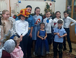 Воспитанники воскресной школы поздравили прихожан с Рождеством Христовым
