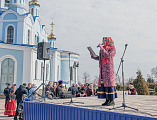 В прощеное воскресенье на Соборной площади города Шахты состоялись народные гуляния, посвященные Масленице