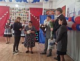 В Отрадненской школе вручили медаль «Мать солдата» матери Героя России Б.Б. Журавлёва