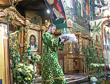 В День Святой Троицы, Пятидесятницы Преосвященнейший епископ Симон совершил Божественную литургию в Покровском кафедральном соборе г. Шахты