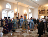 В престольный праздник Преосвященнейший епископ Симон возглавил Божественную литургию в храме Державной иконы Божией Матери г. Донецка