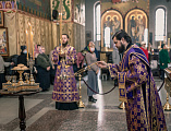 В субботу второй седмицы Великого поста епископ Шахтинский и Миллеровский Симон совершил всенощное бдение в Покровском кафедральном соборе г. Шахты
