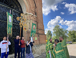 В храме Святой Троицы села Маньково-Калитвенское прошло соборное богослужение в день праздника