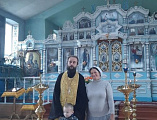 Сестры Марфо-Мариинского сестричества и преподаватели воскресной школы «Благовест» собрали для воспитанников социального приюта «Огонек» подарки