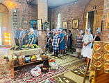 Праздничная Божественная литургия и молебен на освящение воды и фруктовых плодов в слободе Кашары