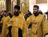 В Покровском кафедральном соборе города Шахты совершен молебен на новолетие