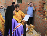 Преосвященнейший епископ Симон совершил «Чин, бываемый при основании церкви и водружении креста» на месте строительства храма преподобномученицы Елисаветы в г. Гуково