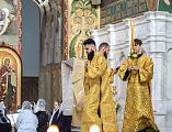 Преосвященнейший епископ Симон в день своего рождения возглавил Божественную литургию в Покровском кафедральном соборе города Шахты