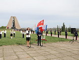 В День Победы у Вечного огня города Шахты «поклонились великим тем годам»