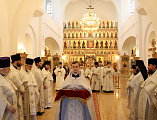Епископ Шахтинский и Миллеровский Симон принял участие в соборном служении в Троицком храме Иверского женского монастыря г. Ростова-на-Дону