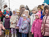В прощеное воскресенье на Соборной площади города Шахты состоялись народные гуляния, посвященные Масленице «Гуляет русская душа»